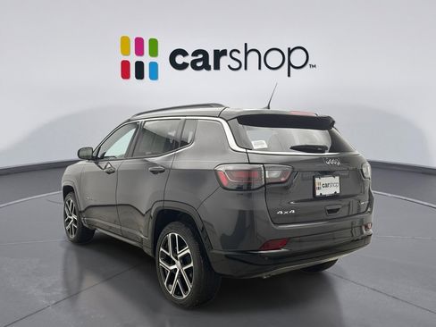 Used 2024 Jeep Compass Limited w/ Elite Group image 3