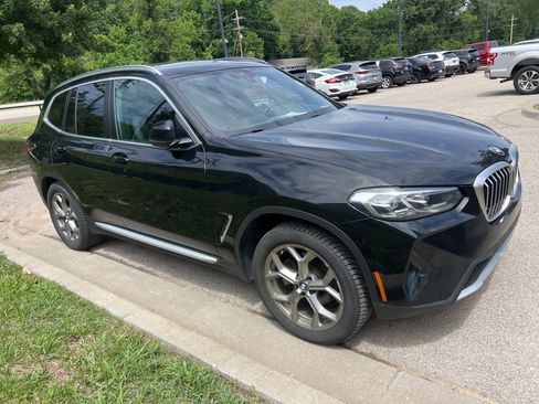 Used 2023 BMW X3 xDrive30i AWD/4WD image 3