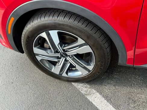 Used 2022 Kia Sorento SX w/ Panoramic Sunroof Package image 14