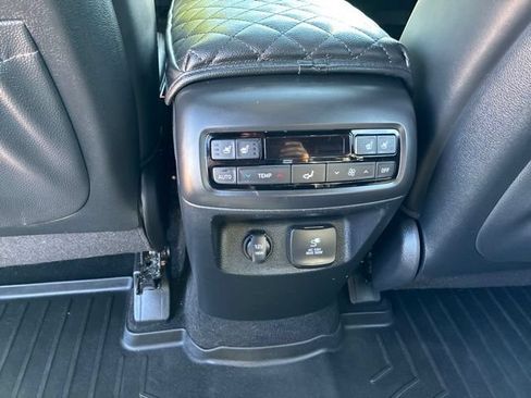 Used 2022 Hyundai Palisade Calligraphy w/ Cargo Package FWD image 28