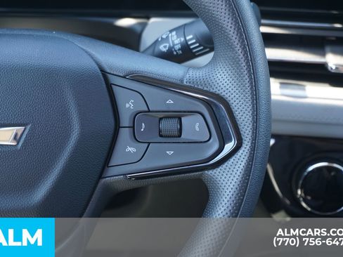 Used 2025 Chevrolet TrailBlazer LT FWD image 33