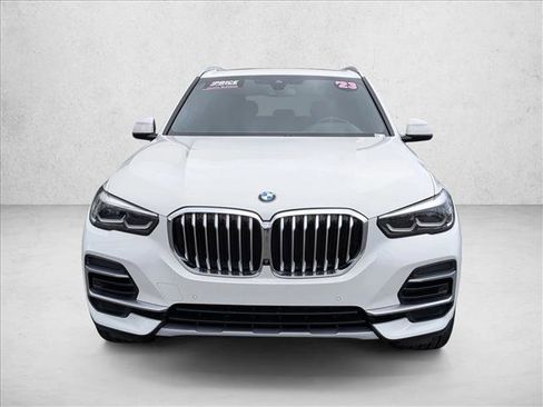 Used 2023 BMW X5 sDrive40i image 2