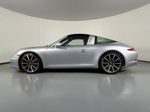 Used 2015 Porsche 911 Targa 4S AWD/4WD image 10
