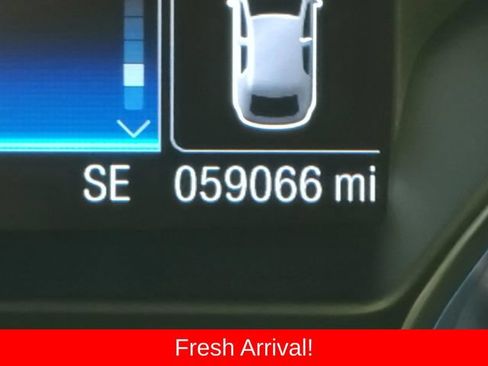 Used 2016 Ford Escape SE w/ SE Chrome Package FWD image 29