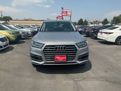 Used 2017 Audi Q7 3.0T Premium Plus AWD/4WD image 3