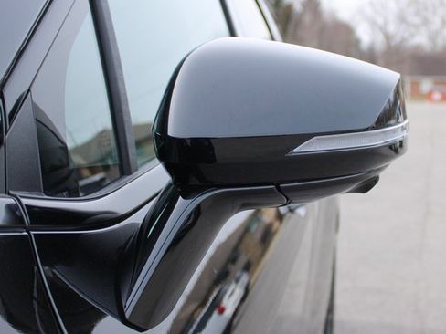 Used 2025 Kia Sportage SX image 7