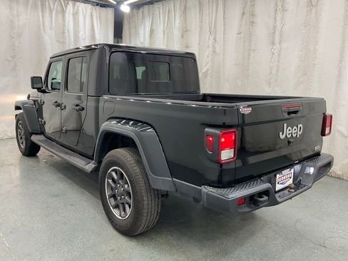 Used 2020 Jeep Gladiator Overland AWD/4WD image 5