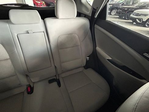 Used 2017 Hyundai Tucson SE image 14