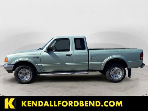 Used 1994 Ford Ranger XLT image 2