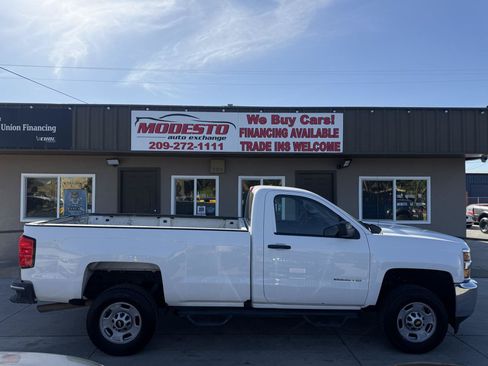 Used 2018 Chevrolet Silverado 2500 W/T w/ WT Convenience Package RWD image 2