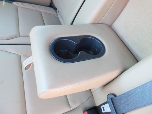 Used 2024 Ford F350 Lariat w/ Chrome Package image 17