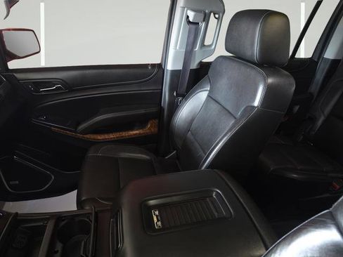 Used 2016 Chevrolet Suburban LTZ AWD/4WD image 22