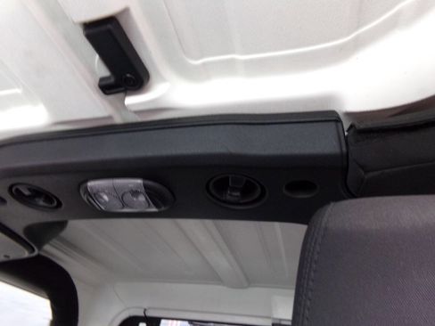 Used 2015 Jeep Wrangler Sport AWD/4WD image 39