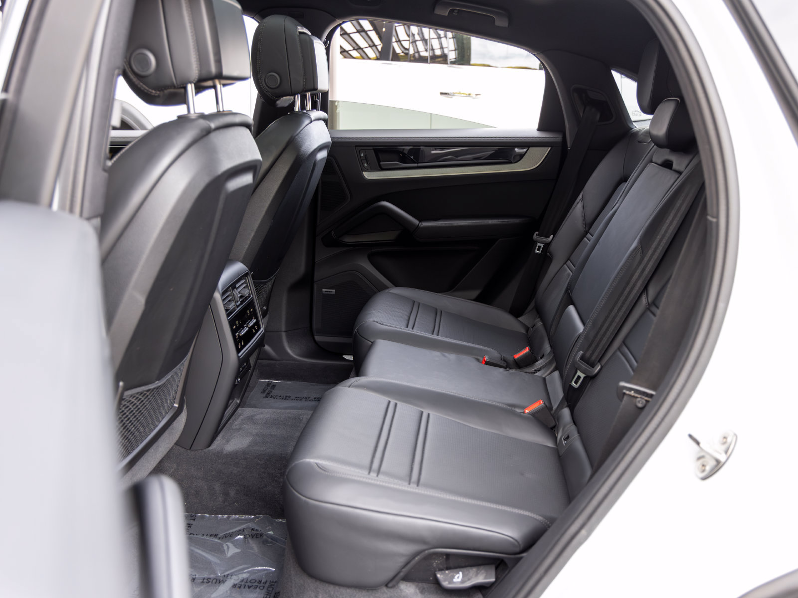 Certified 2026 Porsche Cayenne Coupe AWD/4WD image 49