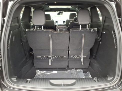 New 2026 Chrysler Pacifica Limited w/ Trailer Tow Group image 19