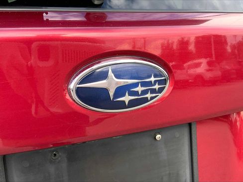 Used 2019 Subaru Outback 2.5i Limited AWD/4WD image 32
