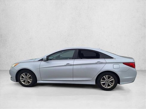 Used 2007 Hyundai Elantra SE image 8