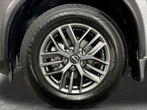 Certified 2023 Nissan Rogue S FWD image 32