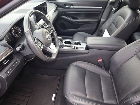 Certified 2025 Nissan Altima 2.5 SL AWD/4WD image 17
