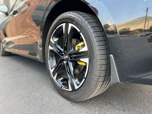 Used 2021 Kia K5 GT-Line FWD image 31