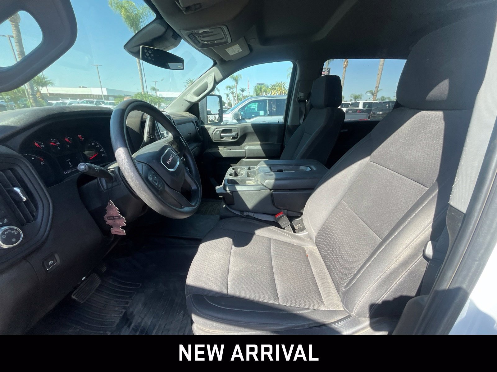 Used 2026 GMC Sierra 3500 Pro w/ Convenience Package AWD/4WD image 8