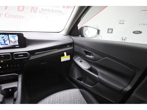 New 2026 Nissan Sentra SV w/ SV Convenience Package image 8