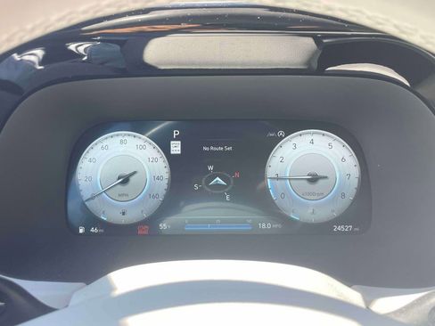 Used 2023 Hyundai Palisade Limited w/ Cargo Package AWD/4WD image 26
