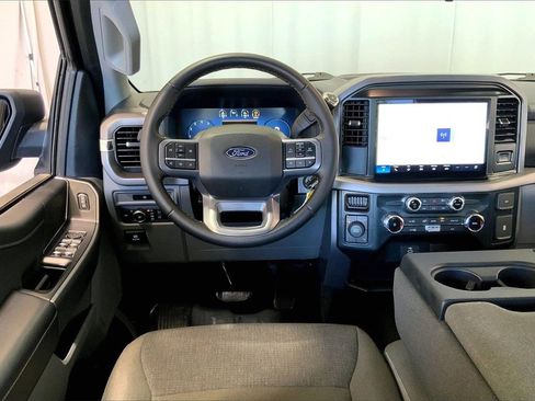 Certified 2025 Ford F150 XLT w/ Equipment Group 301A Standard image 4