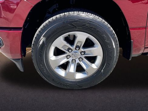 Used 2023 RAM 1500 Laramie AWD/4WD image 9