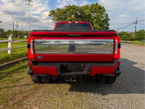 Used 2023 Ford F450 Platinum AWD/4WD image 6
