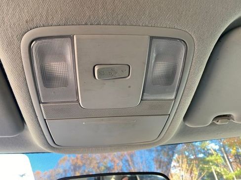 Used 2020 Kia Soul LX image 23