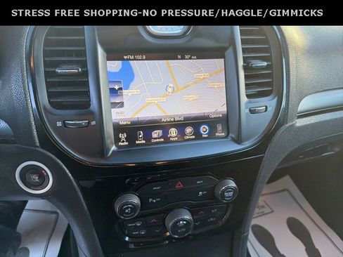 Used 2016 Chrysler 300 S w/ 300S Premium Group image 24