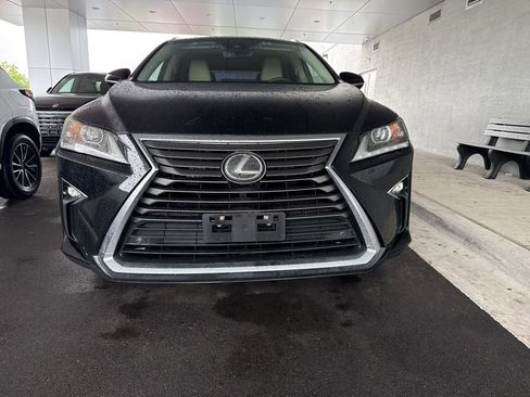 Used 2019 Lexus RX 350 AWD w/ Premium Package image 2