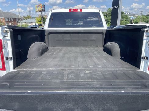 Used 2024 RAM 2500 Big Horn w/ Off Road Package AWD/4WD image 36