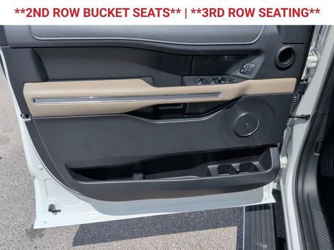 Used 2023 Ford Expedition Limited AWD/4WD image 10