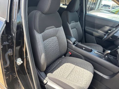 Used 2026 Nissan Kicks SV w/ Cold Weather Package AWD/4WD image 35