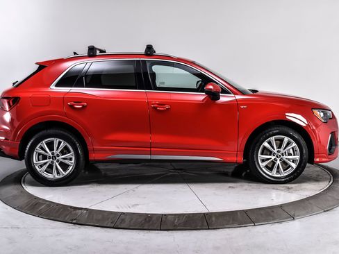 Used 2022 Audi Q3 2.0T Premium AWD/4WD image 7