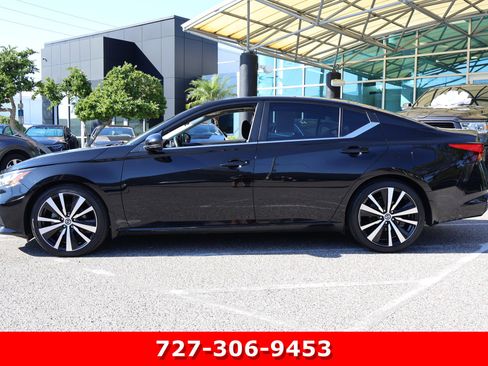 Used 2021 Nissan Altima 2.0 SR image 6