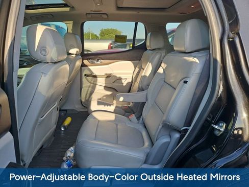 Used 2020 GMC Acadia SLT w/ Driver Alert Package II FWD image 17