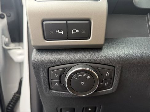 Used 2022 Ford F250 Lariat w/ Lariat Ultimate Package image 19