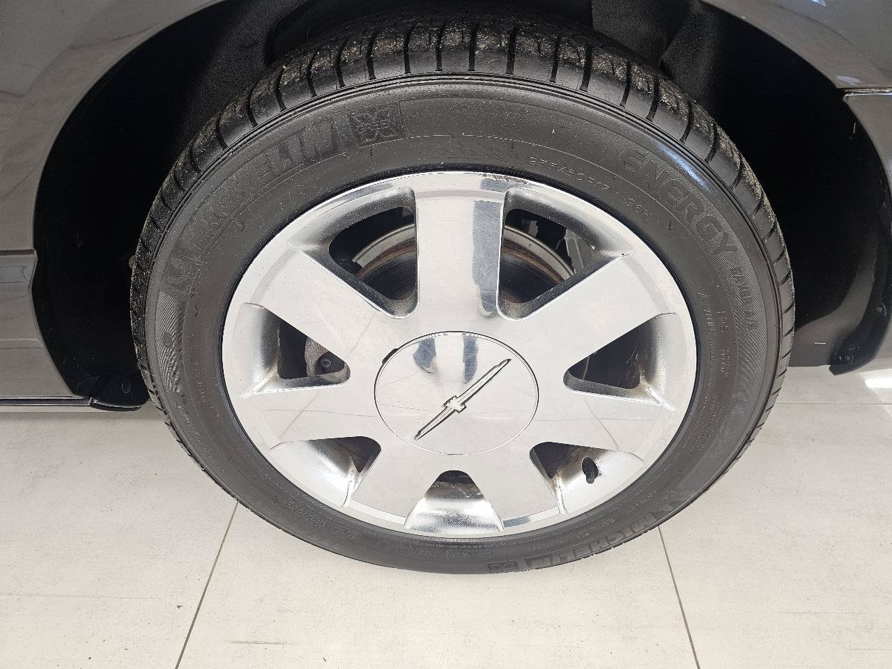 Used 2002 Ford Thunderbird RWD image 18