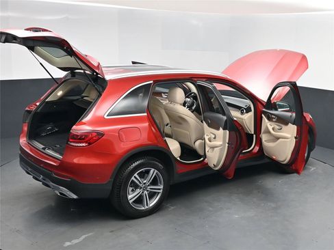 Used 2022 Mercedes-Benz GLC 300 GLC 300 image 18