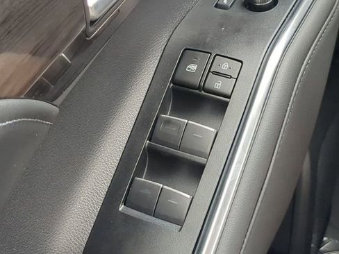 New 2026 Toyota Highlander Limited AWD/4WD image 24