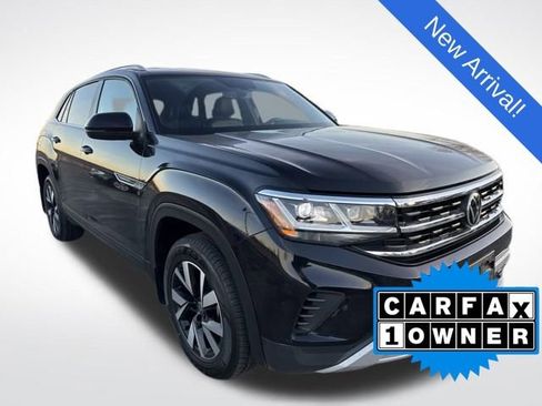 Used 2021 Volkswagen Atlas Cross Sport SE image 1