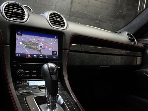 Used 2018 Porsche 718 Cayman GTS image 59