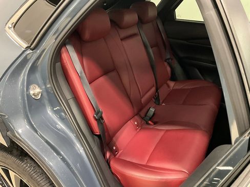 Used 2024 MAZDA CX-30 AWD 2.5 S w/ Preferred Package image 22