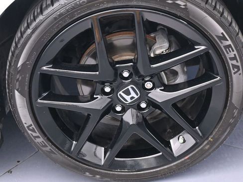 Used 2023 Honda Civic Sport image 42