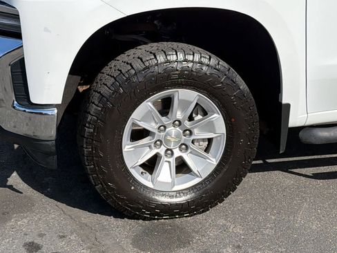 Used 2019 Chevrolet Silverado 1500 LT w/ All-Star Edition image 9