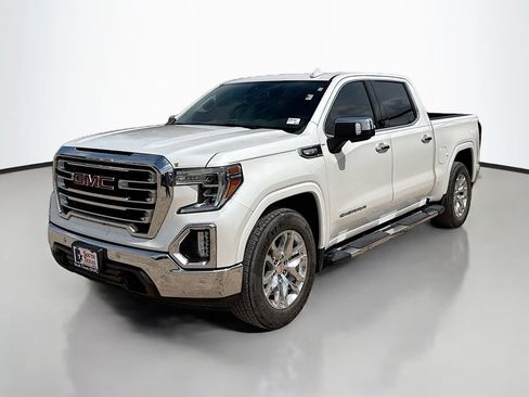 Used 2020 GMC Sierra 1500 SLT RWD image 3