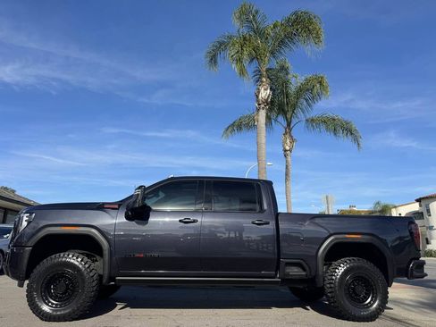 Used 2024 GMC Sierra 2500 AT4 w/ AT4 Premium Plus Package image 2